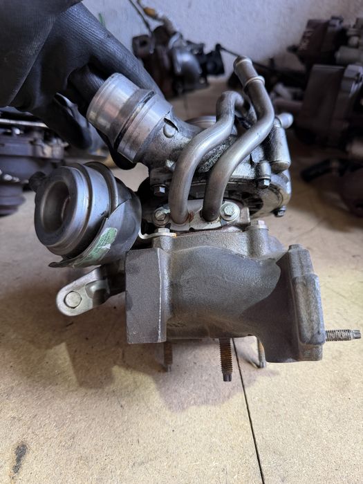 Turbo / Turbina Renault / Nissan 2.0 Diesel M9R : H8200638766 / H8200347344