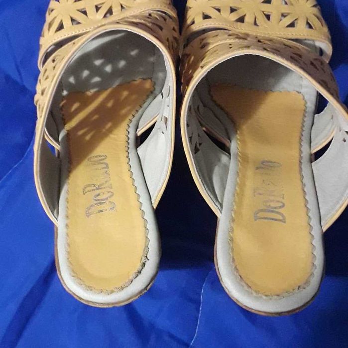 Papuci piele naturala vara