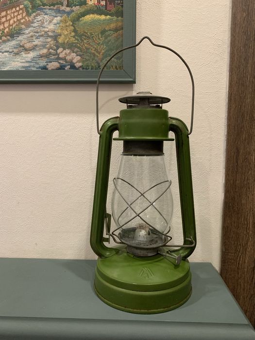 Лампа керосиновая