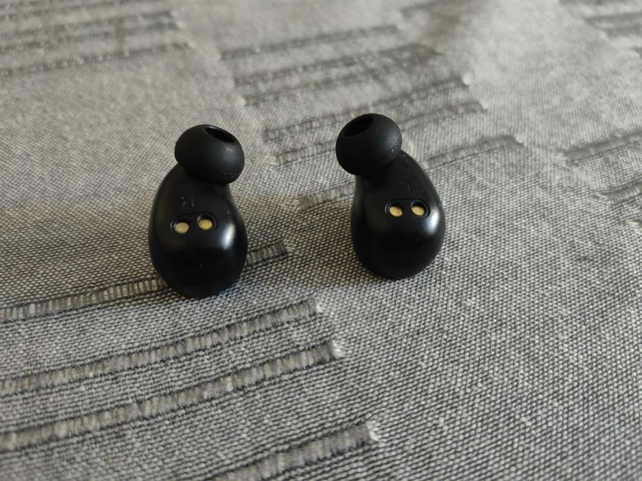 Продавам слушалки Samsung