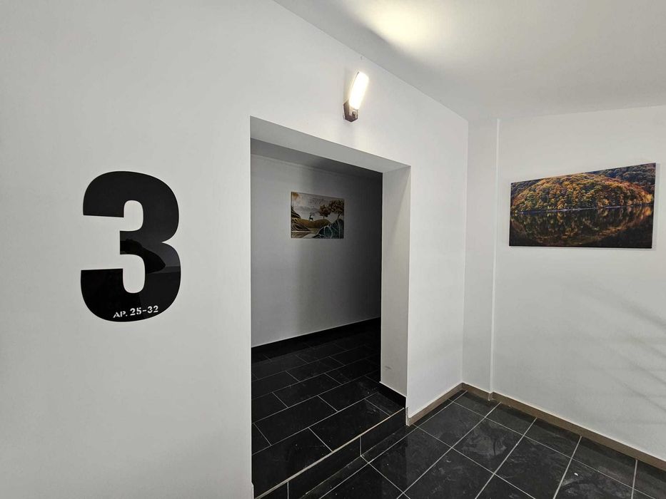 Proprietar, vand apartament 2 camere cu pod depozitare si parcare in Baia Mare (Ferneziu)
