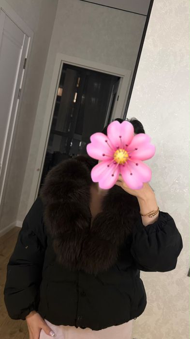 Продам куртку песец