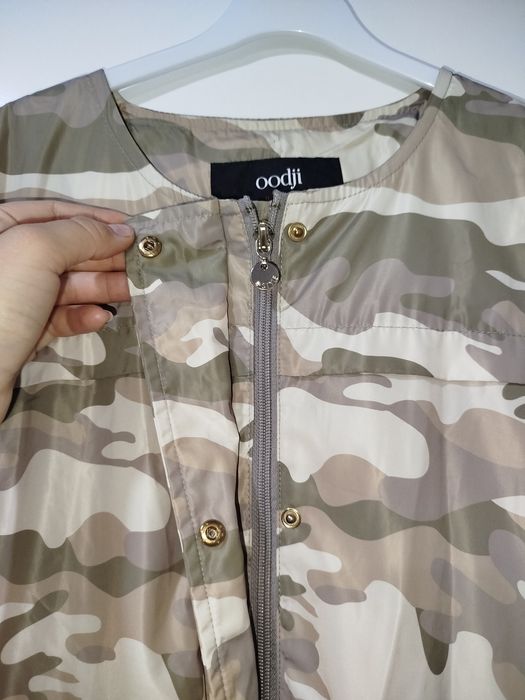 Плащ на девочку. Продам