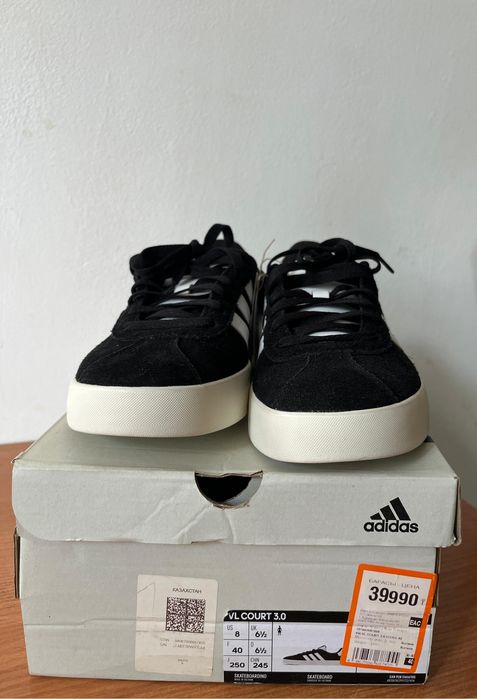 Кросовка Адидас сроч