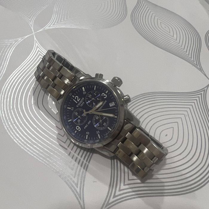Часы Tissot , стальные