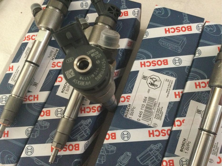 Injector injectoare noi Iveco 3.0 Daily euro 6 0445110564 5801644454