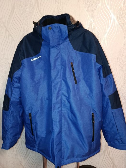 Продам лыжный костюм