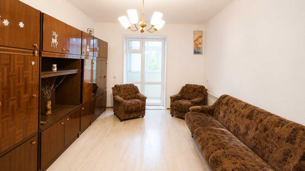 Продается 2 комнатная квартира, пр.Строителей