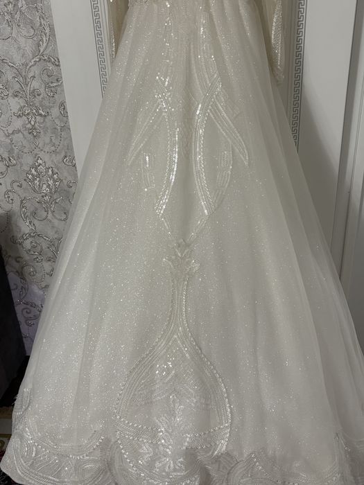 Свадебный платие