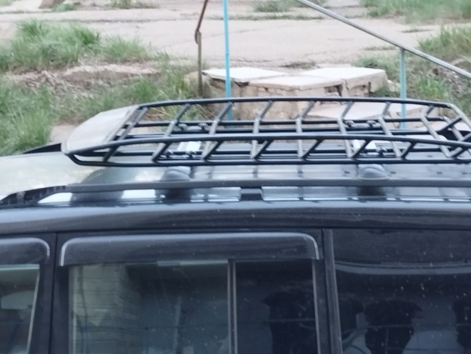 Багажник на автомобиль