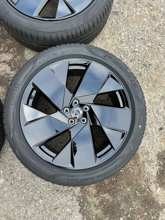 Оригинални нови джанти с гуми 20 цола за Волво 245/45/20