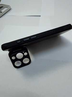 husa tip carcasa -  IPhone 16 Pro, noua - 29 lei