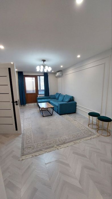 Беруний метрога  5минутли йулда квартира  бор
#Алмазар