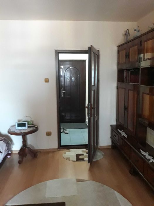 Vând garsonieră G3 brazda etaj 5 Doar privat exclus agenție imobiliara