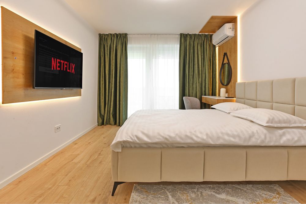 Cazare Regim Hotelier Brasov Chirie Coresi