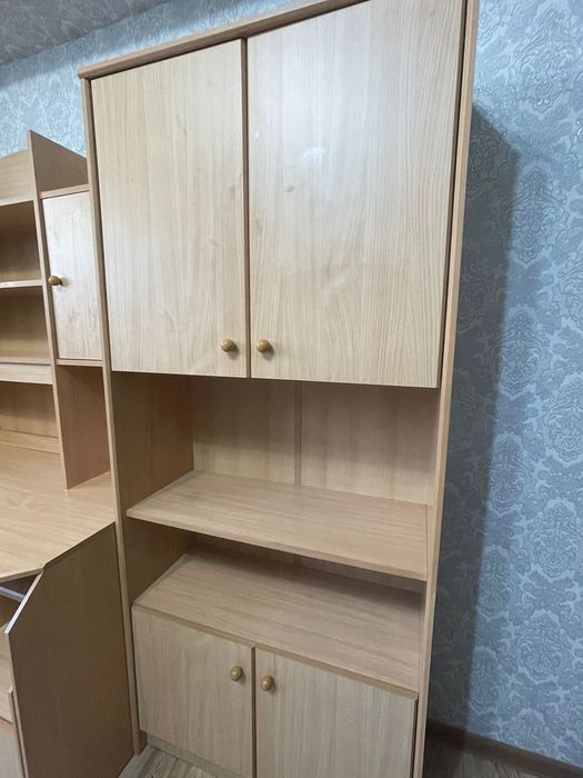 Гарнитур подростковый