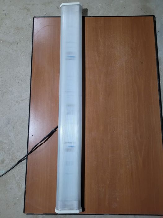 Продаются светильники