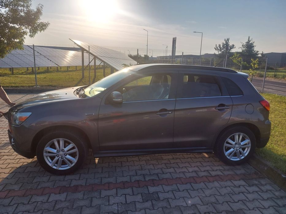 MITSUBISHI ASX 2011 — imagine 3