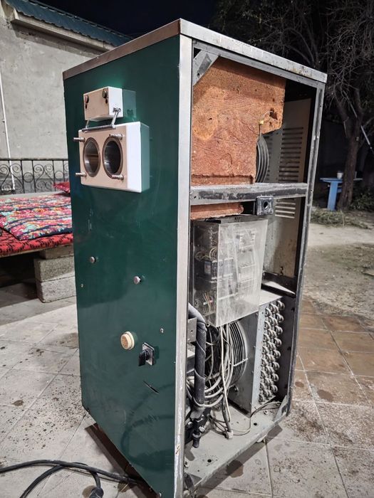 Марожни аппарат сотилади ишлаши зор кимга керак болса телефон килинг ф