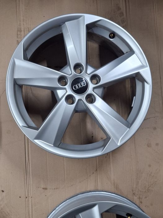 Jante R 17 Originale Audi Q2 GA R17  Q3 A3 A4  A6