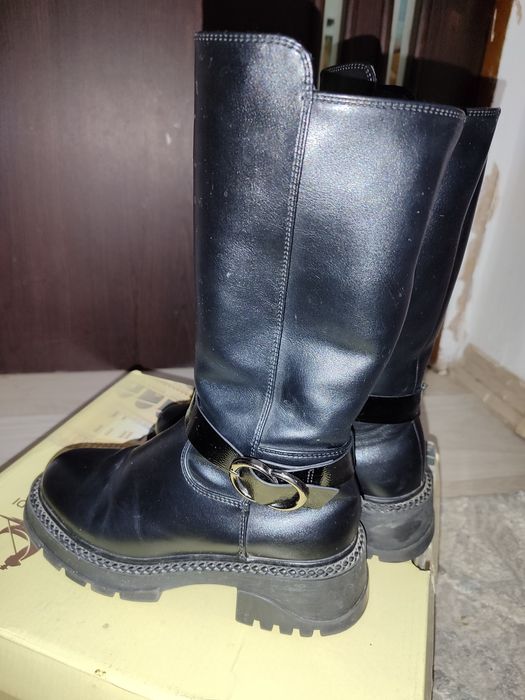 Продам сапоги зимние для девочки