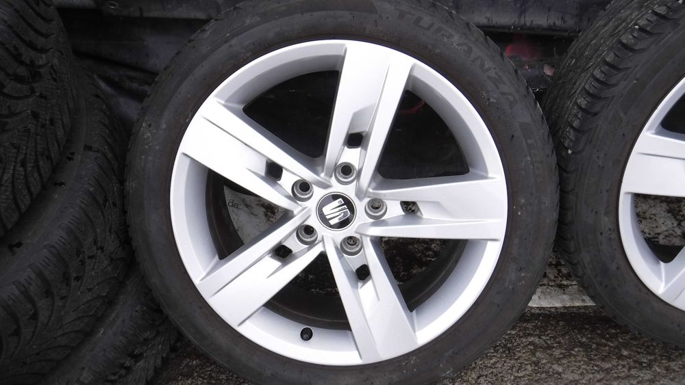 Jante Seat  Leon Altea 225 45 17 vara Continental Sport Contact 5