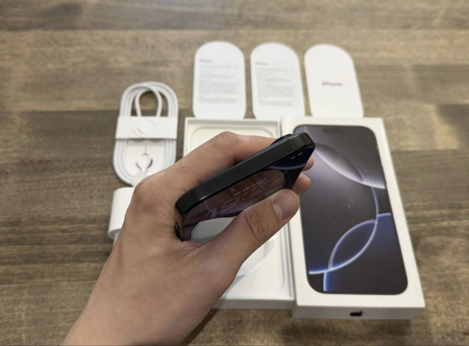 Iphone 16 pro max Black 256