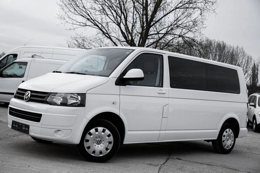 Volkswagen Caravelle Model lung stare foarte buna