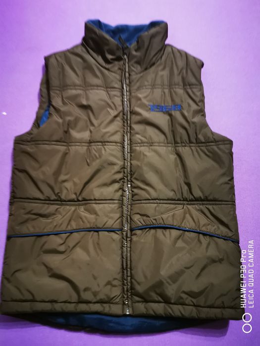 Детска грейка на фирмата H&M, размер 146, почти нова.