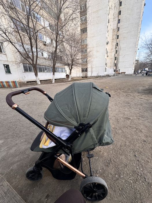Срочно продам коляску