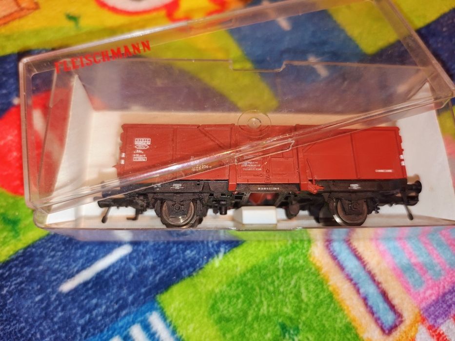 Pachet 3 vagoane fleischmann nu roco piko