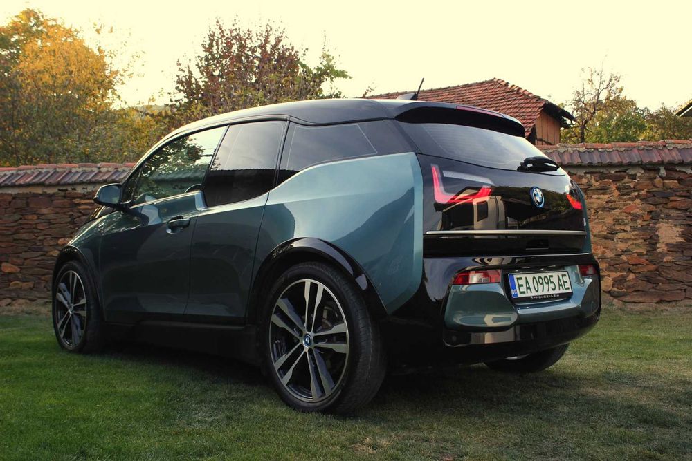 BMW i3S WBY8P610807L37568