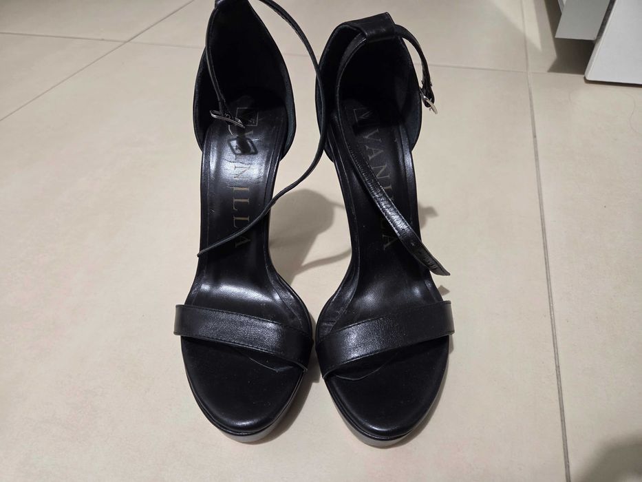 Saldale negre Vanilla Days marime 34/35