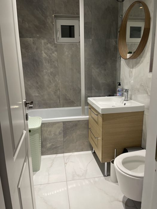 Vand apartament cu 2 camere situat pe Strada 2 Graniceri