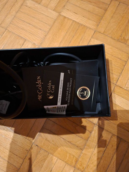 Placa de indreptat parul Golden Curl