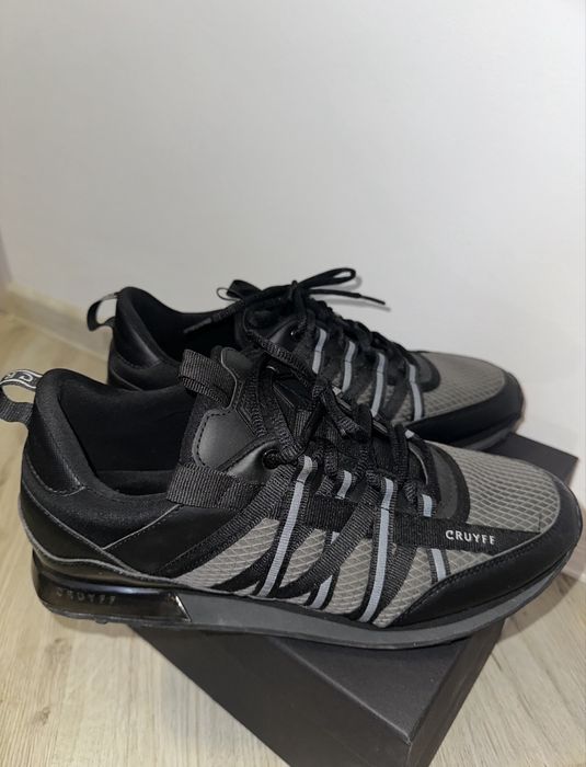 Cruyff черни обувки