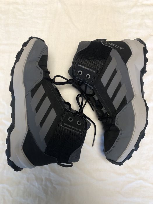 Adidas Terrex AX 4 R mid