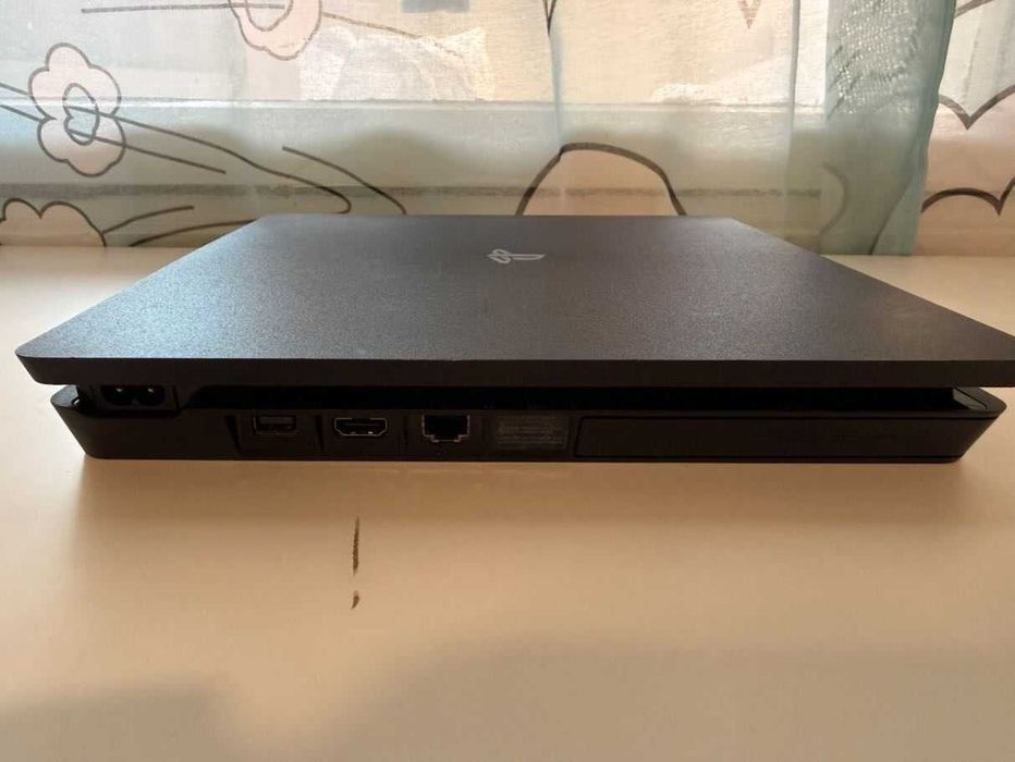 Sony Playstation 4 slim 500GB