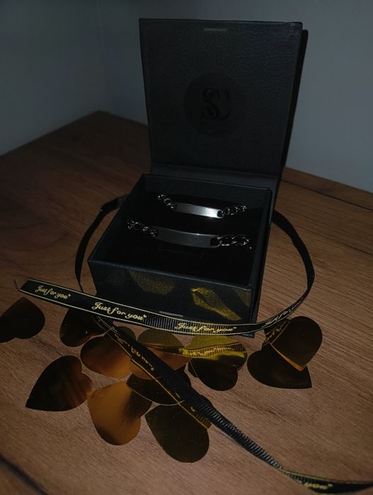 Гривна от неръждаема стомана със опция за гравиране