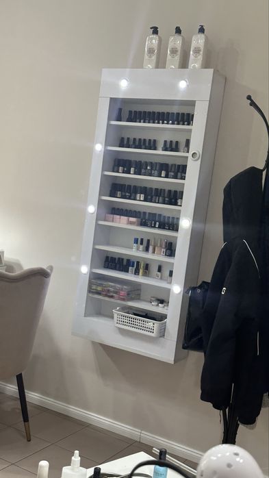 Продам полку для гель лаков