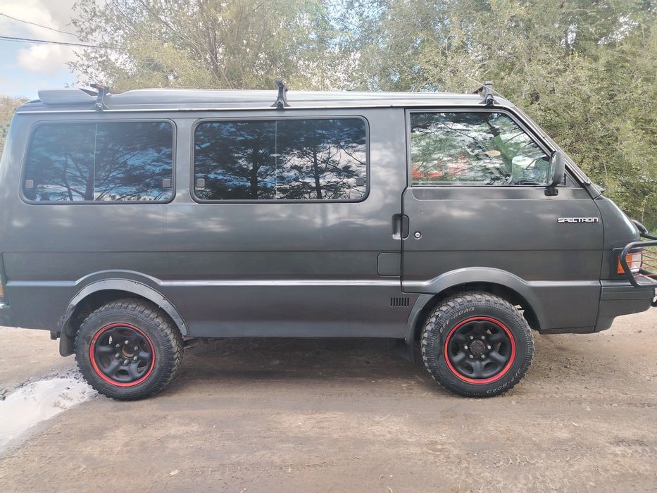 Продам форд спектрон