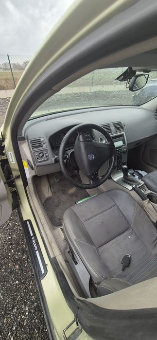 Волво С40 2004г 2.0д