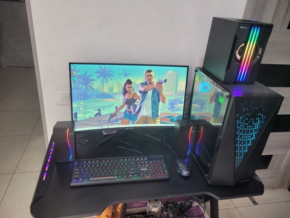 O'yin uchun kamplekt kompyuter