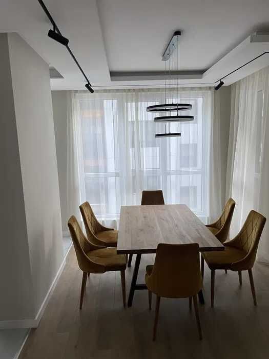 Дава се под наем Тристаен апартамент в София, Кръстова вада - 129 кв.м за 1000 € - Снимка #1