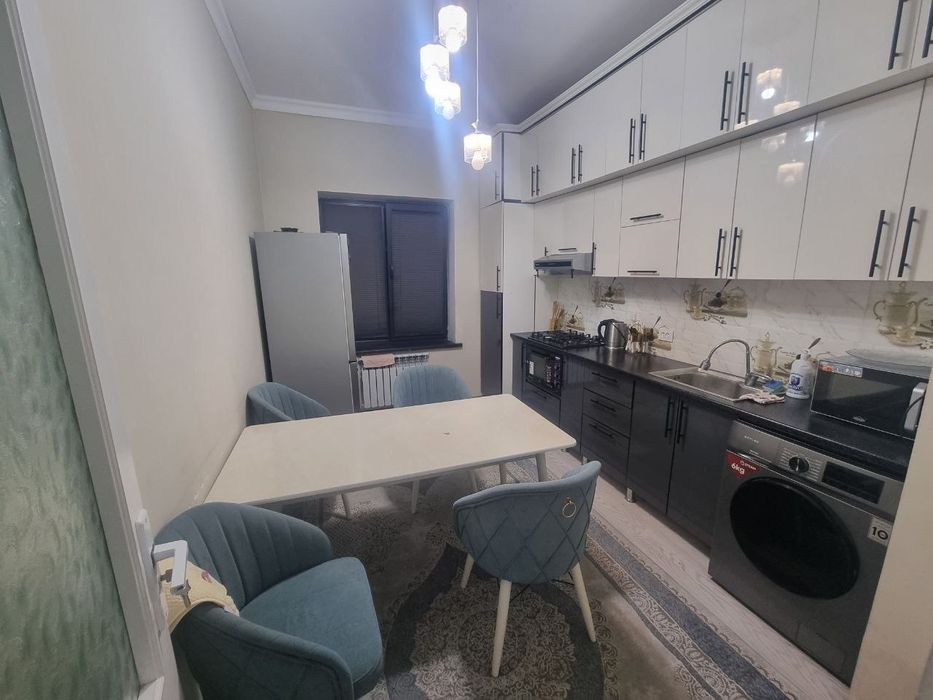 Qarshi Cetiyda bezmakler kvartira bor