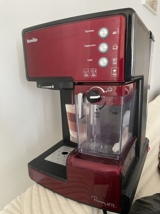 Espressor Manual cu Lapte Prima Latte Roșu Breville