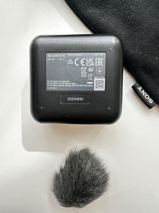 Microfon wireless Sony ECM-W3S + cutie încărcare – ca nou