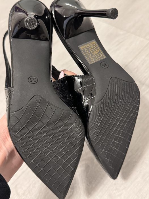 Туфли черные 35.5 размер