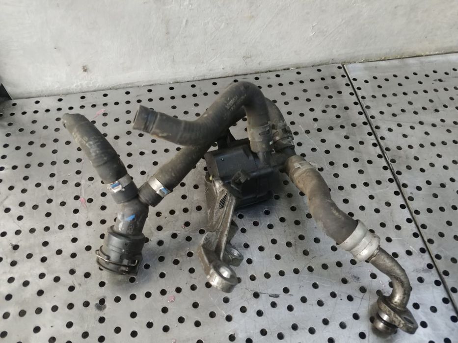 pompa auxiliara apa  1.2 b hn01 peugeot 2008 9807341480