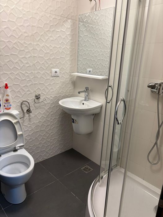 Garsonieră de închiriat